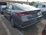 New 2025 Hyundai Elantra SE image 3