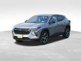 Used 2025 Chevrolet Trax RS w/ Driver Confidence Package image 3