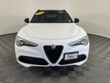 Used 2022 Alfa Romeo Stelvio Veloce image 2