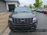 Used 2017 Ford Explorer XLT w/ Equipment Group 202A image 2