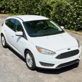 Used 2018 Ford Focus SE image 2