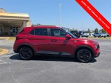 Used 2021 Hyundai Venue SE image 2