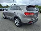 Used 2018 Kia Sorento L image 3