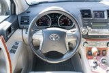Used 2010 Toyota Highlander Limited image 2