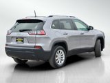 Used 2019 Jeep Cherokee Latitude w/ Cold Weather Group image 4