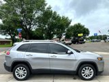 Used 2021 Jeep Cherokee Latitude image 4
