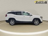 Used 2022 GMC Terrain SLE w/ Driver Convenience Package image 4