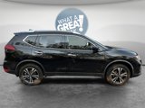 Used 2019 Nissan Rogue SV w/ Premium Package image 2