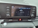 Certified 2022 Hyundai Elantra SEL image 4