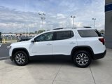 Used 2023 GMC Acadia SLT image 3