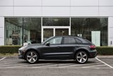 Certified 2024 Porsche Macan image 2