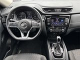 Used 2020 Nissan Rogue SV image 3
