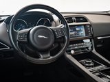 Used 2018 Jaguar F-PACE Premium image 4