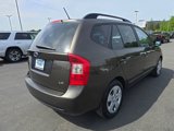 Used 2009 Kia Rondo LX image 4