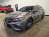 Used 2021 Toyota Camry SE image 4