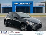 Used 2020 Toyota Yaris XLE image 1