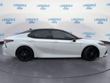 Used 2022 Toyota Camry XSE image 3