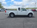 Used 2017 Nissan Frontier SV image 5