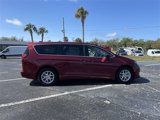 Used 2022 Chrysler Voyager LX image 3