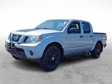 Used 2019 Nissan Frontier SV image 3