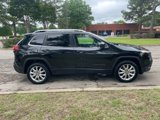 Used 2017 Jeep Cherokee Limited image 6
