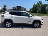 Used 2018 Jeep Compass Latitude w/ Cold Weather Group image 2