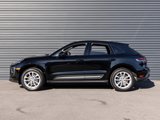 Used 2025 Porsche Macan image 2
