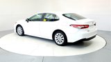 Used 2020 Toyota Camry LE image 4