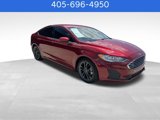 Used 2019 Ford Fusion SE image 3