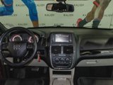 Used 2017 Dodge Grand Caravan SXT image 3