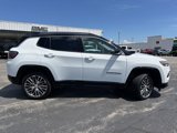 Used 2022 Jeep Compass Limited w/ Elite Group image 4