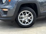 Used 2023 Jeep Renegade Latitude image 2
