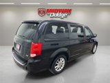 Used 2013 Dodge Grand Caravan SXT w/ UConnect Hands-Free Group image 4