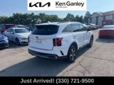 Used 2021 Kia Sorento S image 5