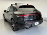 Used 2024 Porsche Macan image 3