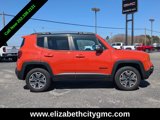 Used 2016 Jeep Renegade Trailhawk w/ Safety & Security Group image 2