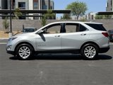Used 2019 Chevrolet Equinox LT image 2