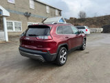Used 2019 Jeep Cherokee Limited image 5
