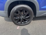 Used 2022 Volkswagen Taos SE image 2
