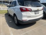 Used 2020 Chevrolet Equinox LS w/ LS Convenience Package image 4