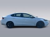 Used 2015 Dodge Dart SXT image 2
