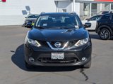 Used 2017 Nissan Rogue Sport SL image 2