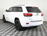 Used 2021 Jeep Grand Cherokee Laredo X image 4
