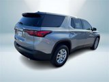 Used 2023 Chevrolet Traverse LS image 5