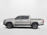 Used 2017 Toyota Tacoma TRD Sport image 6