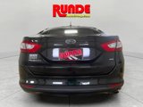 Used 2016 Ford Fusion SE image 4