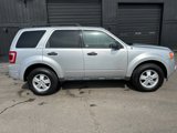 Used 2010 Ford Escape XLT image 2