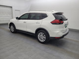 Used 2017 Nissan Rogue SV image 3