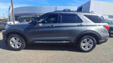 Certified 2022 Ford Explorer XLT w/ Equipment Group 202A image 5