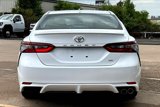 Used 2023 Toyota Camry SE image 4